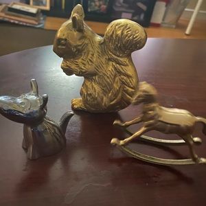 Lot of bronce figures